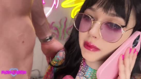 Нимфоманка Purple Bitch быстро променяла мужа на крепкого любовника №1