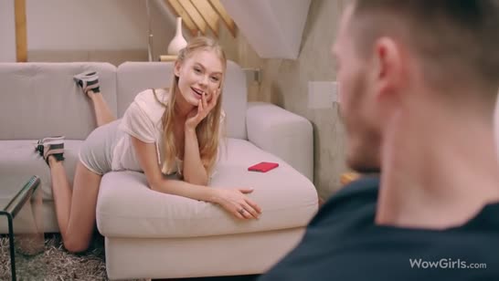 Худышка Nancy A наслаждается нежным проникновением в киску №2