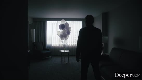 Обмотал молодую подругу пленкой и жестко ее отодрал №1