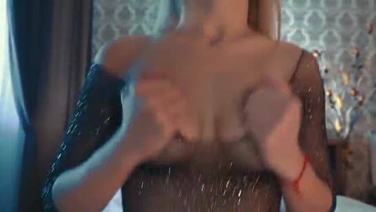 Девушка в секс наряде устроила красивый домашний трах №6