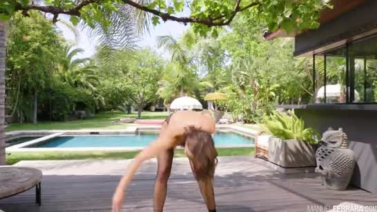 Секс наряд Adriana Chechik нашел ей анального трахаря №2