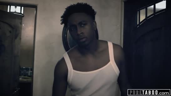 Белокурая Mona Wales захотела групповое порно с двумя №2