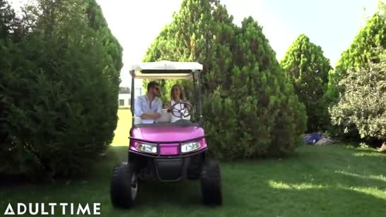 Veronica Leal трахается на природе и ловит оргазм от анала №1